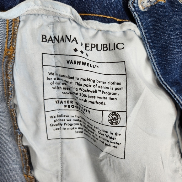 Banana Republic High Rise Straight Fit Relaxed Jeans Size 31/12 EUC - Picture 10 of 13